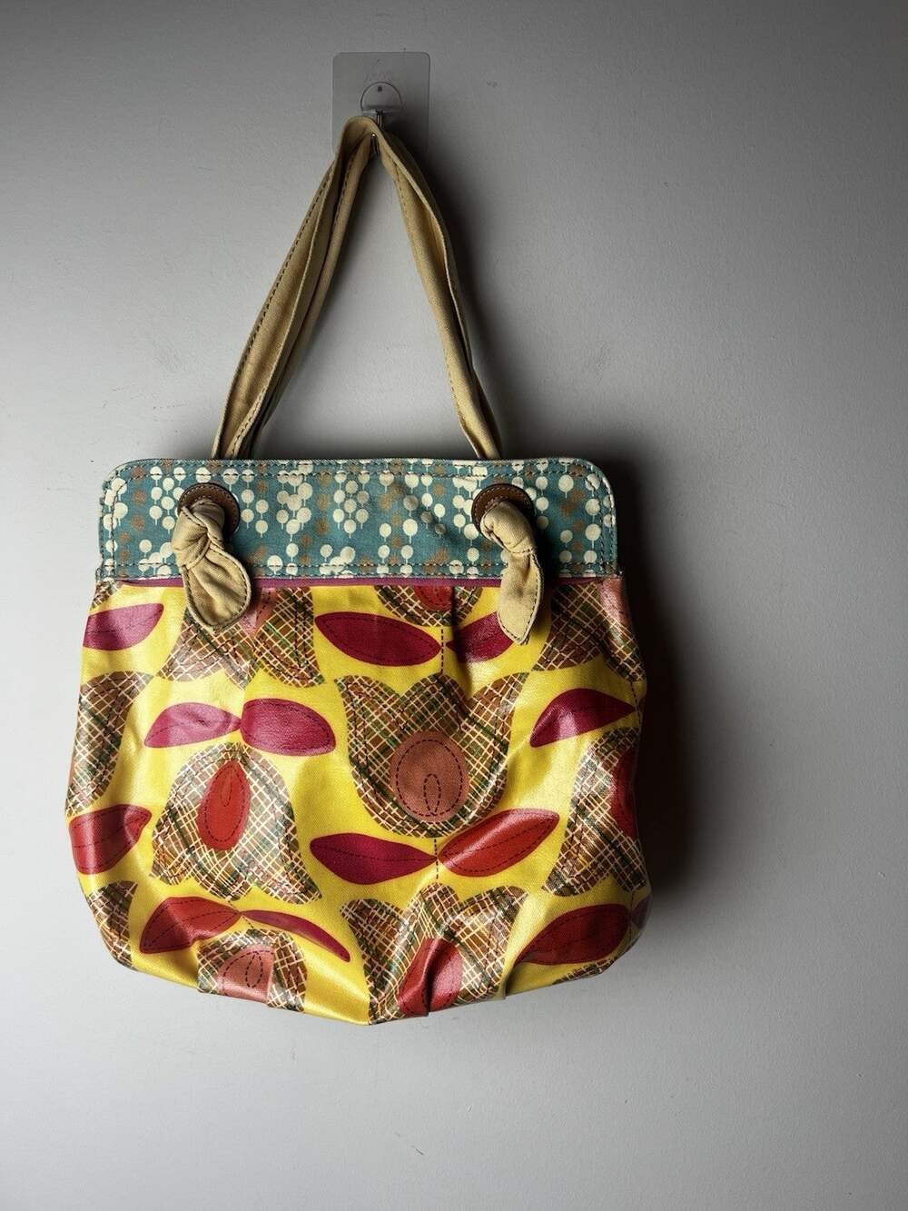 FOSSIL Tote Bag Coated Canvas Tulip Plaid Fall Winter Leaves Yellow Red Green